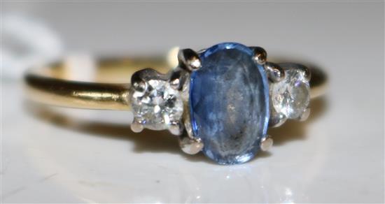 Sapphire and diamond ring